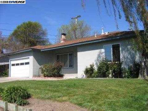 8483 Cavalier Ln, Dublin, CA 94568 photo 1