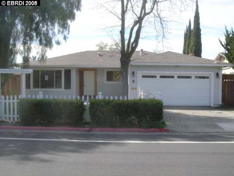 8 E Lake Dr, Antioch, CA 94509 photo 1