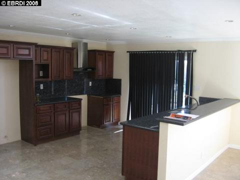 941 Barkley Ct, Pinole, CA 94564 photo 1