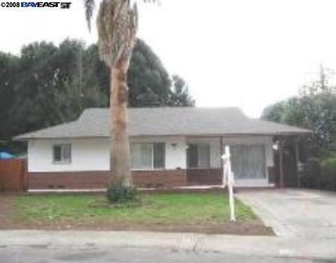 35 Troy Pl, Hayward, CA 94544 photo 1
