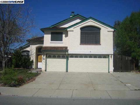 4401 Deerfield Dr, Antioch, CA 94531 photo 1