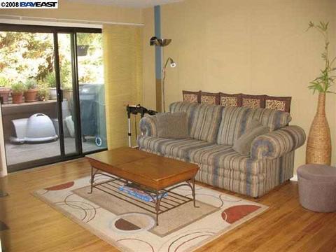 227 E Warren Cmn, Fremont, CA 94539 photo 1