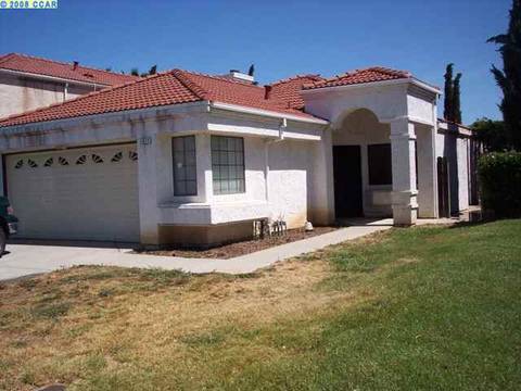 1011 Burnham Dr, Pittsburg, CA 94565 photo 1