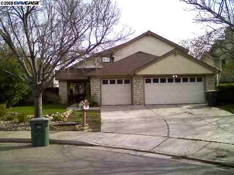 1000 Wood Thrush Ln, Tracy, CA 95376 photo 1