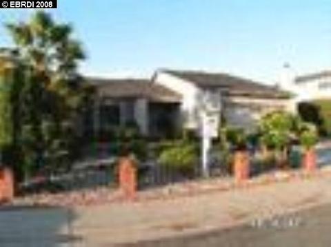 2053 Pheasant Dr, Hercules, CA 94547 photo 1