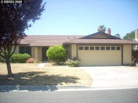 527 5th St, Oakley, CA 94561 photo 1