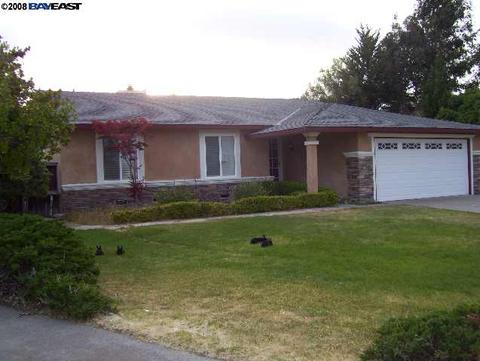 7609 Braidburn Ave, Newark, CA 94560 photo 1