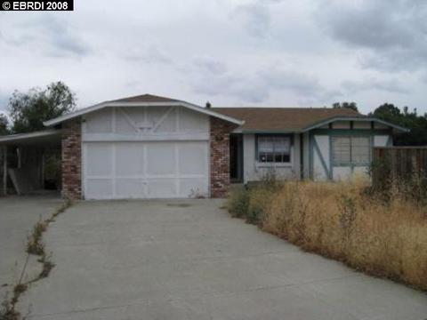 2160 Ackerman Dr, Pittsburg, CA 94565 photo 1