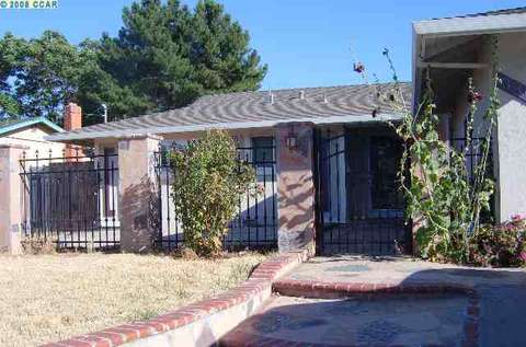 3873 Bayview Cir, Concord, CA 94520 photo 1