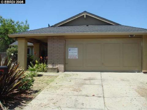 181 Clipper Dr, Pittsburg, CA 94565 photo 1