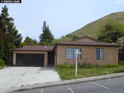 2815 Estates Ave, Pinole, CA 94564 photo 1