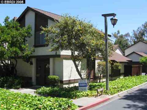 1373 Ridgecrest Rd, Pinole, CA 94564 photo 1
