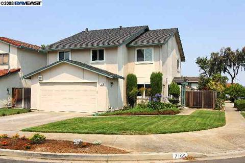 7165 Arbeau Dr, Newark, CA 94560 photo 1