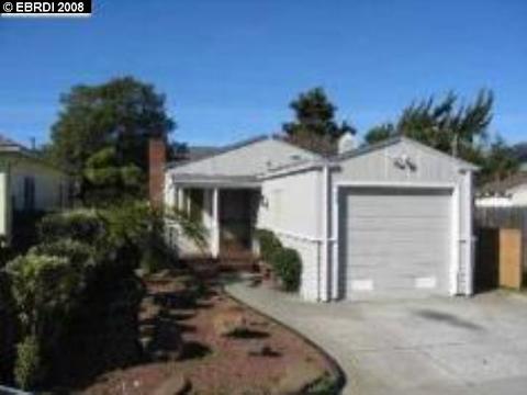 983 33rd St, Richmond, CA 94804 photo 1
