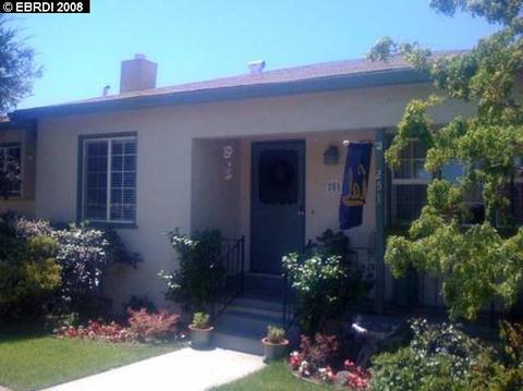 251 Pershing Dr, San Leandro, CA 94577 photo 1