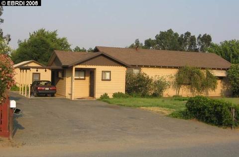 5266 Elm Ln, Oakley, CA 94561 photo 1
