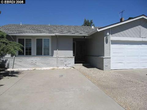 112 Cedar Ct, Hercules, CA 94547 photo 1