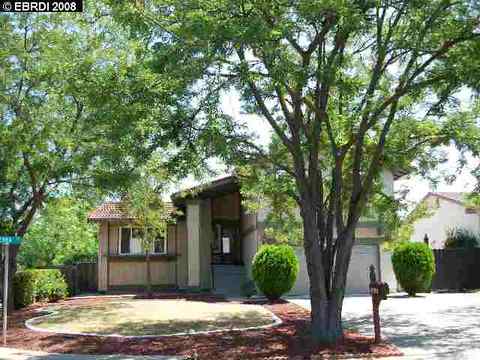 2240 Sierra Ct, Concord, CA 94518 photo 1