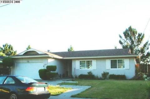 3916 Bayview Cir, Concord, CA 94520 photo 1