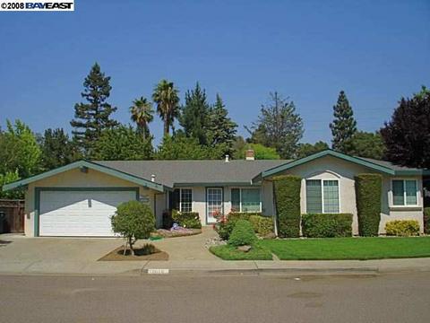 2076 Mars Rd, Livermore, CA 94550 photo 1