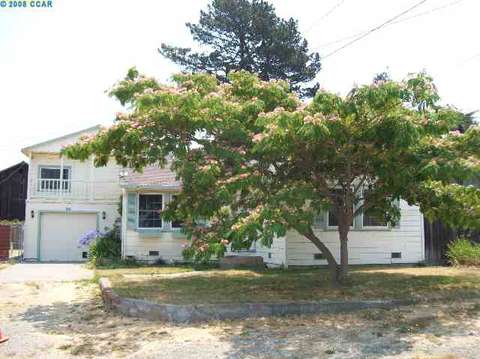 843 E Meadow Ave, Pinole, CA 94564 photo 1