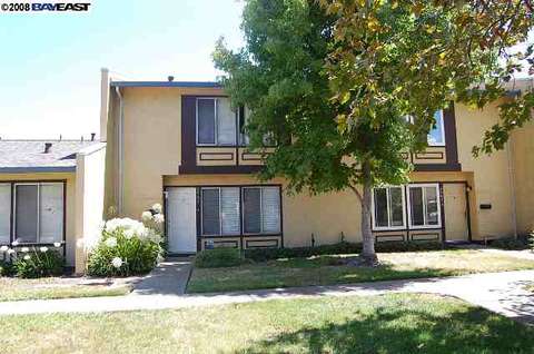 2581 Arf Ave, Hayward, CA 94545 photo 1