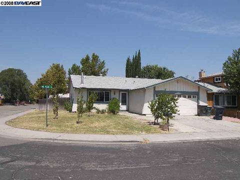 1881 Mcpeak Ct, Tracy, CA 95376 photo 1