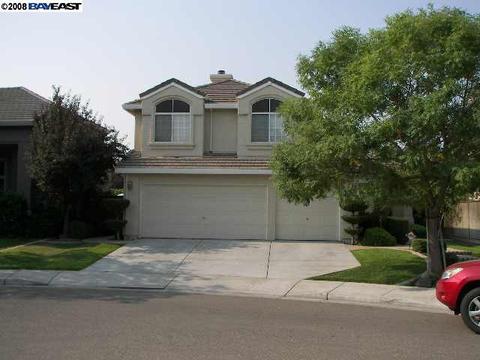 643 Longfellow Ct, Tracy, CA 95376 photo 1