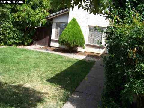 2071 Biscay Dr, Pittsburg, CA 94565 photo 1