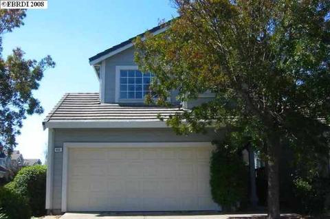 400 Rose Ct, Pinole, CA 94564 photo 1