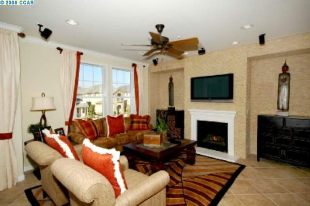 4695 Perugia St, Dublin, CA 94568 photo 1
