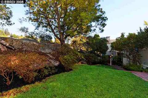 1920 Yosemite Rd, Berkeley, CA 94707 photo 1