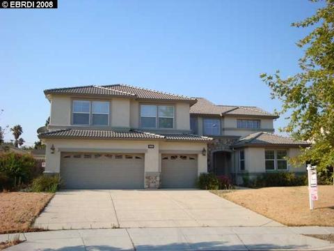 1025 Vineyard Dr, Oakley, CA 94561 photo 1