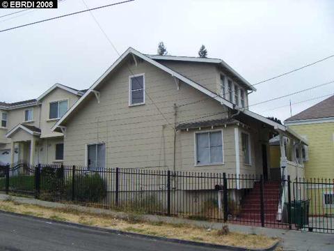 2288 E 19th St, Oakland, CA 94606 photo 1