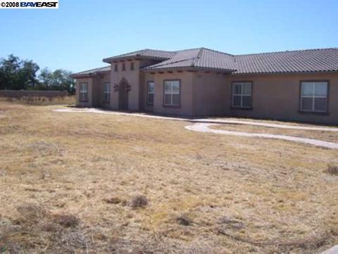 5940 Harney Ln, Lodi, CA 95240 photo 1