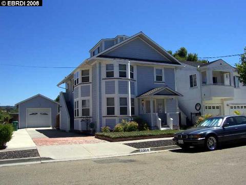 2359 Prune St, Pinole, CA 94564 photo 1