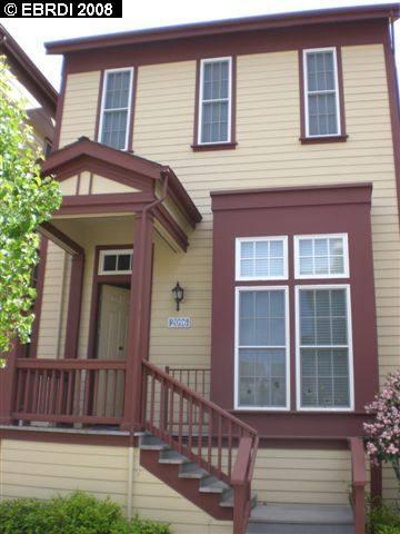 2096 Lewis St, Hercules, CA 94547 photo 1