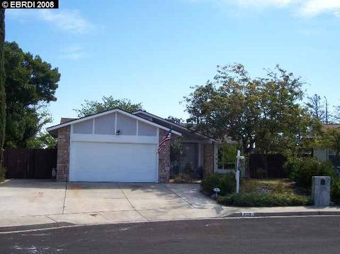 2115 Matthew Ct, Pittsburg, CA 94565 photo 1