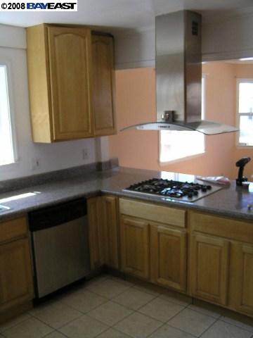 27578 E 11th St, Hayward, CA 94544 photo 1