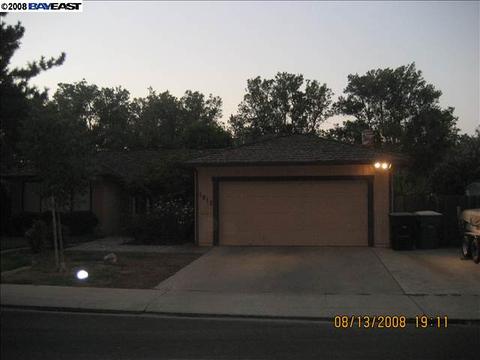 1913 Margate Way, Modesto, CA 95355 photo 1