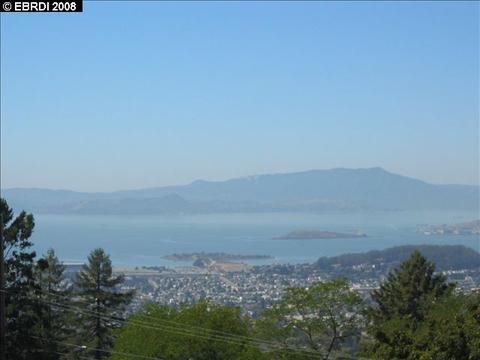 43 Fairlawn Dr, Berkeley, CA 94708 photo 1