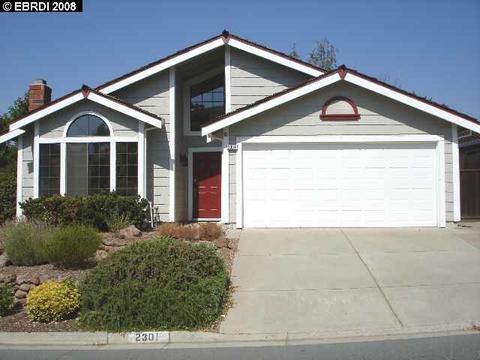 2301 Banbury Loop, Martinez, CA 94553 photo 1