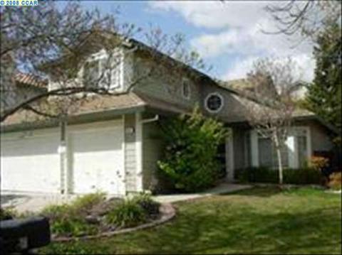 4921 Cache Peak Dr, Antioch, CA 94531 photo 1