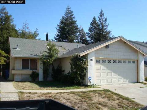 752 Coral Ridge Cir, Rodeo, CA 94572 photo 1
