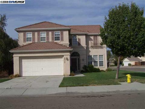 2317 La Mesa Dr, Tracy, CA 95377 photo 1