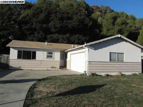 3266 Pinole Valley Rd, Pinole, CA 94564 photo 1