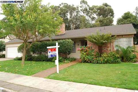 981 Lee Ave, San Leandro, CA 94577 photo 1