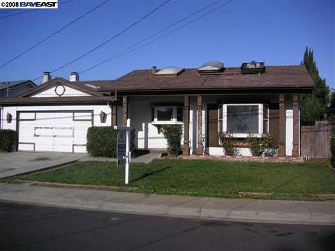 6667 Maple Dr, Dublin, CA 94568 photo 1