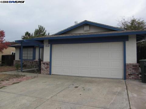 2111 Bodega Dr, Pittsburg, CA 94565 photo 1