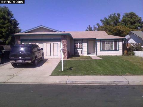 982 Walnut Dr, Oakley, CA 94561 photo 1